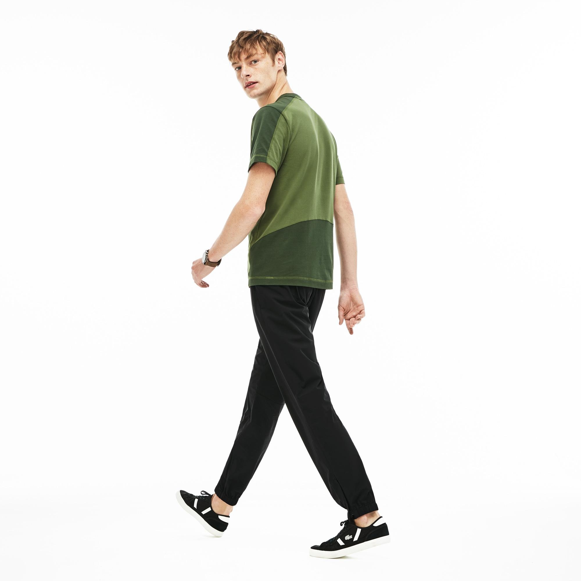 Lacoste Men's Motion Relaxed Fit Water-Resistant Chino Pants