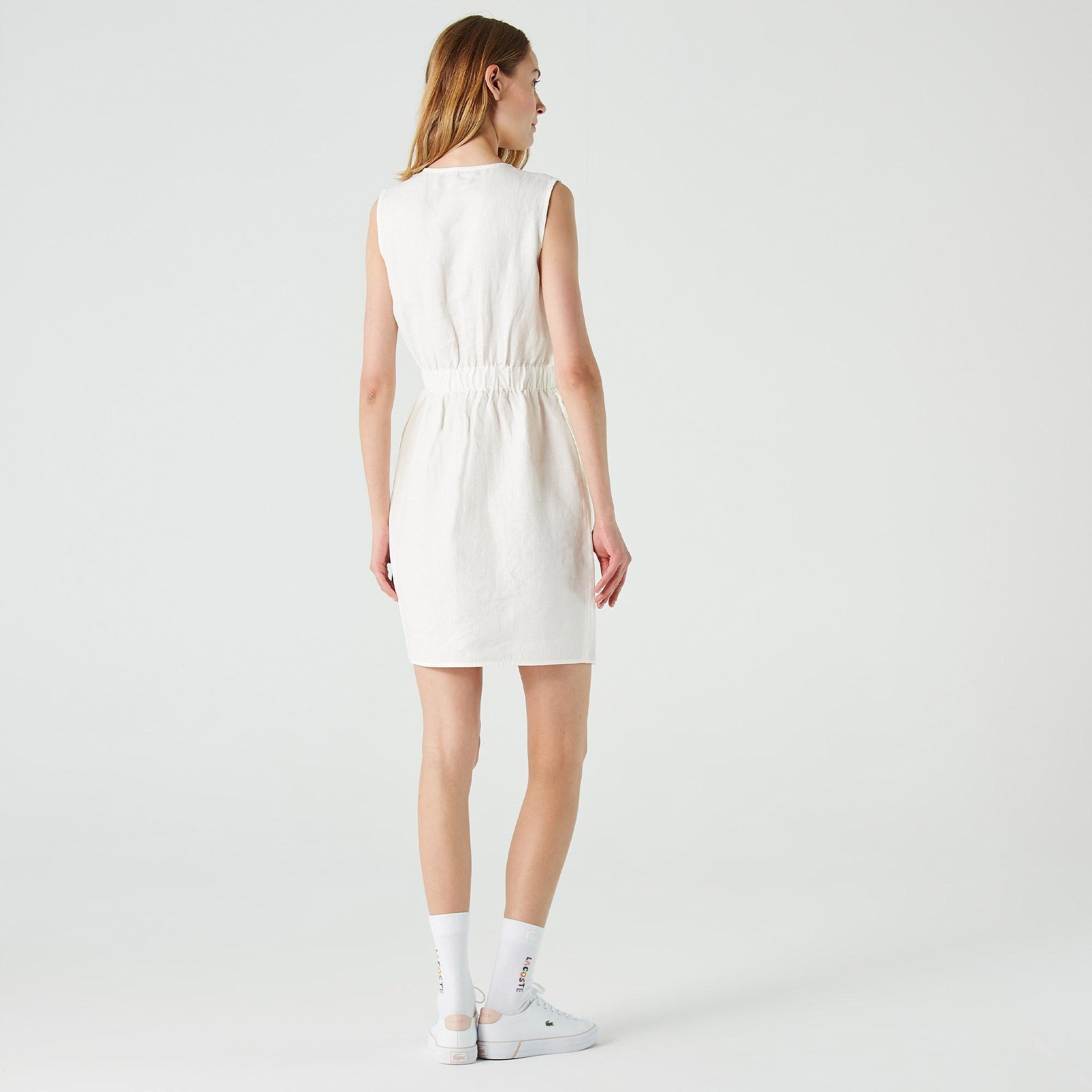 Lacoste Kadın Regular Fit Kolsuz V Yaka Beyaz Elbise. 2