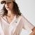 Lacoste Dámské Tričko Z Bavlny Premium S Výstřihem Ve Tvaru VADY